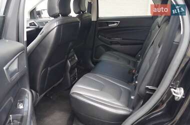 Внедорожник / Кроссовер Ford Edge 2018 в 