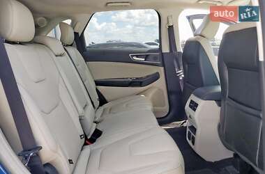Внедорожник / Кроссовер Ford Edge 2020 в 