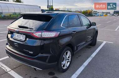 Внедорожник / Кроссовер Ford Edge 2017 в 