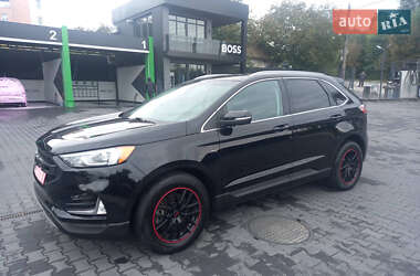 Внедорожник / Кроссовер Ford Edge 2020 в 