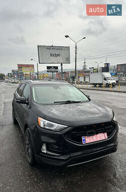 Внедорожник / Кроссовер Ford Edge 2020 в 