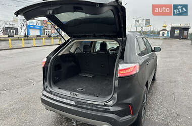 Внедорожник / Кроссовер Ford Edge 2020 в 