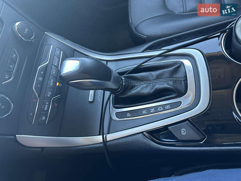 Позашляховик / Кросовер Ford Edge 2015 в Києві фото 22 Позашляховик / Кросовер Ford Edge 2015 в Києві