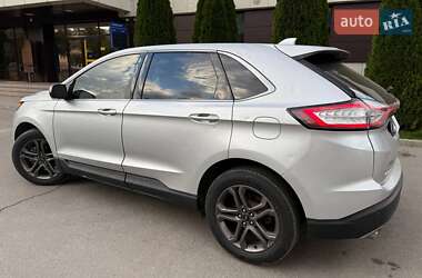 Внедорожник / Кроссовер Ford Edge 2017 в 