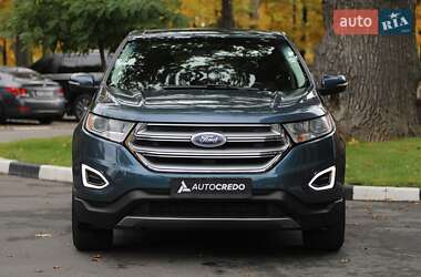 Внедорожник / Кроссовер Ford Edge 2016 в 