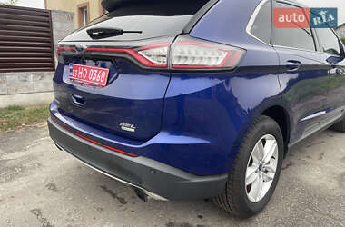 Внедорожник / Кроссовер Ford Edge 2015 в 
