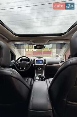 Внедорожник / Кроссовер Ford Edge 2020 в 