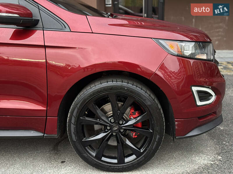 Позашляховик / Кросовер Ford Edge 2016 в Чернігові
