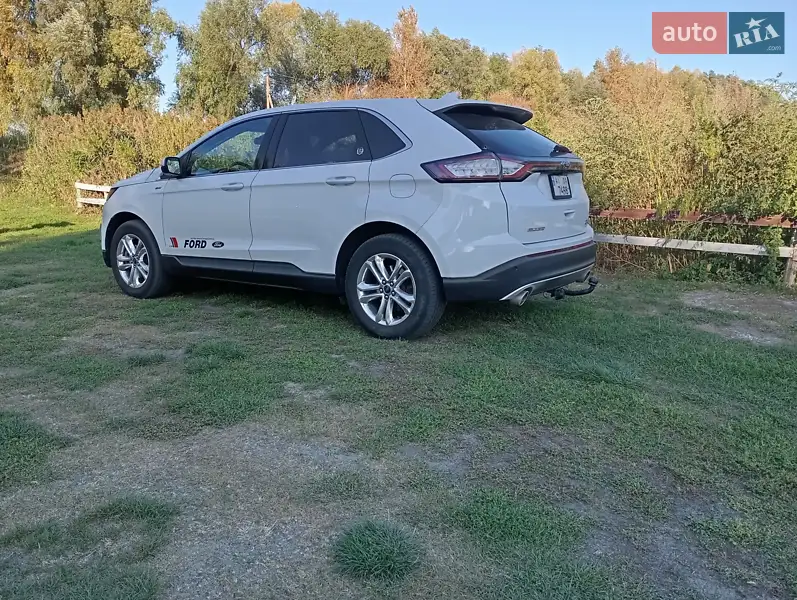Ford Edge 2016