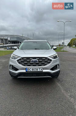 Внедорожник / Кроссовер Ford Edge 2018 в 