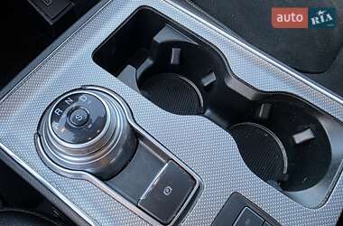 Внедорожник / Кроссовер Ford Edge 2021 в 