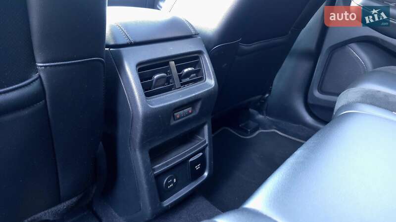 Позашляховик / Кросовер Ford Edge 2021 в Києві фото 47 Позашляховик / Кросовер Ford Edge 2021 в Києві