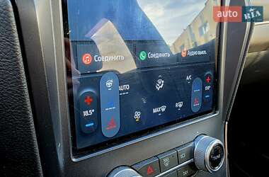 Внедорожник / Кроссовер Ford Edge 2021 в 