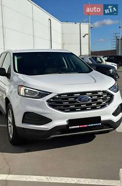 Внедорожник / Кроссовер Ford Edge 2020 в 