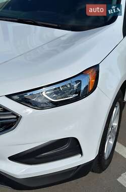 Внедорожник / Кроссовер Ford Edge 2020 в 