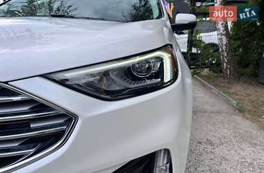 Внедорожник / Кроссовер Ford Edge 2019 в Черновцах