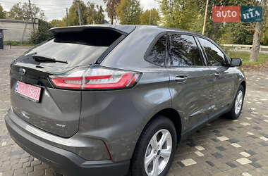 Позашляховик / Кросовер Ford Edge 2022 в 