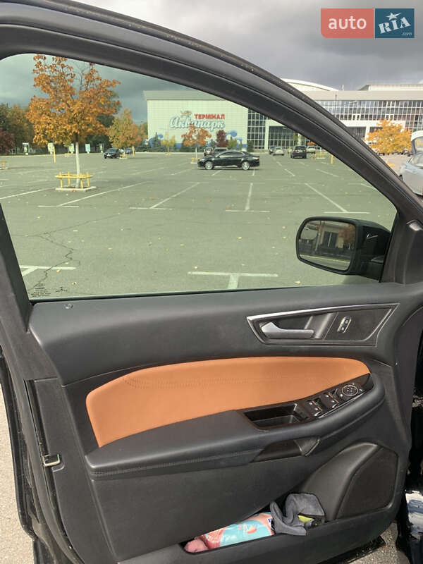 Внедорожник / Кроссовер Ford Edge 2018 в Киеве