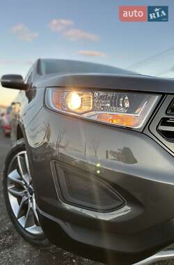 Внедорожник / Кроссовер Ford Edge 2017 в 