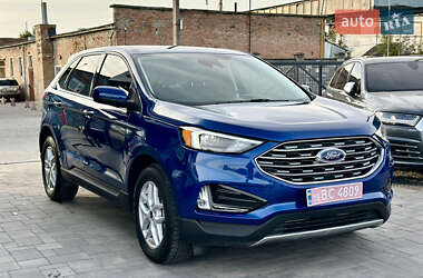 Позашляховик / Кросовер Ford Edge 2022 в 