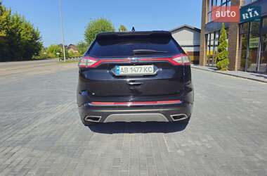 Позашляховик / Кросовер Ford Edge 2016 в 