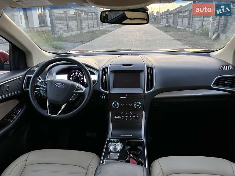 Позашляховик / Кросовер Ford Edge 2019 в Рівному
