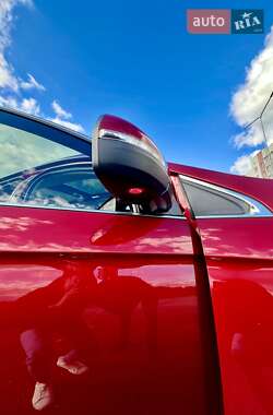 Позашляховик / Кросовер Ford Edge 2015 в 