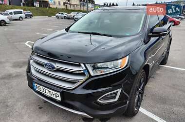 Позашляховик / Кросовер Ford Edge 2017 в 