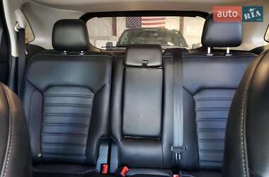 Внедорожник / Кроссовер Ford Edge 2019 в  фото 10 Внедорожник / Кроссовер Ford Edge 2019 в