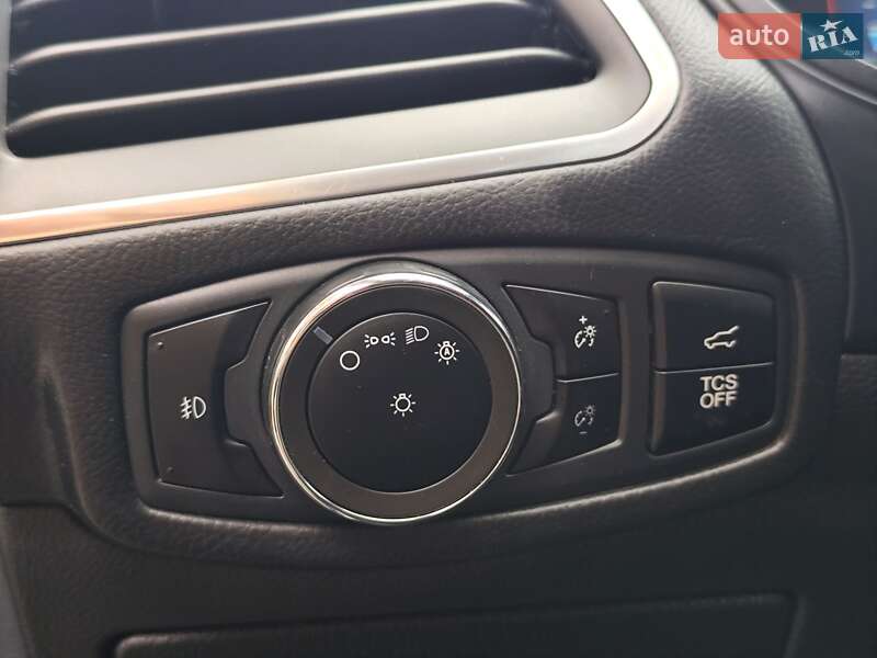 Внедорожник / Кроссовер Ford Edge 2023 в Киеве