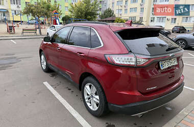 Внедорожник / Кроссовер Ford Edge 2016 в 