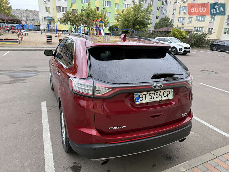 Внедорожник / Кроссовер Ford Edge 2016 в Николаеве