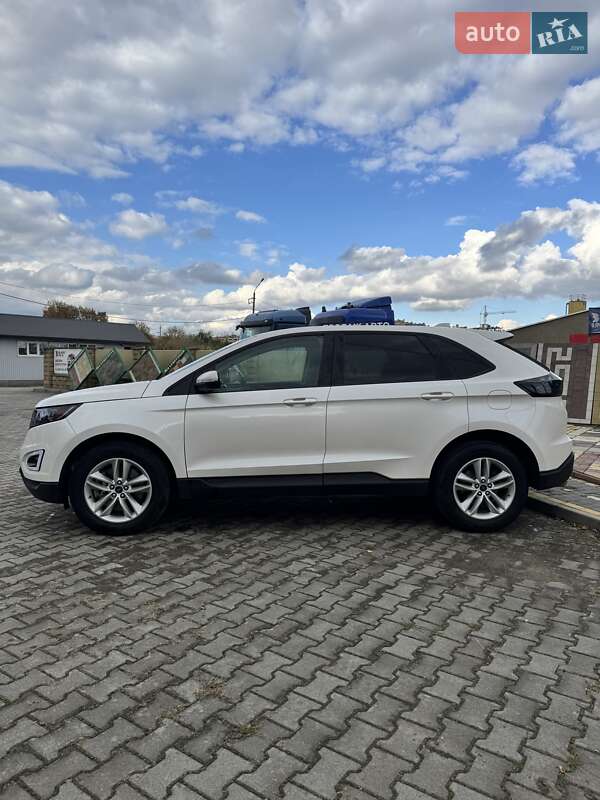 Позашляховик / Кросовер Ford Edge 2016 в Чернівцях