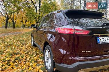 Внедорожник / Кроссовер Ford Edge 2019 в 