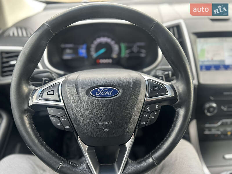 Внедорожник / Кроссовер Ford Edge 2016 в Переяславе