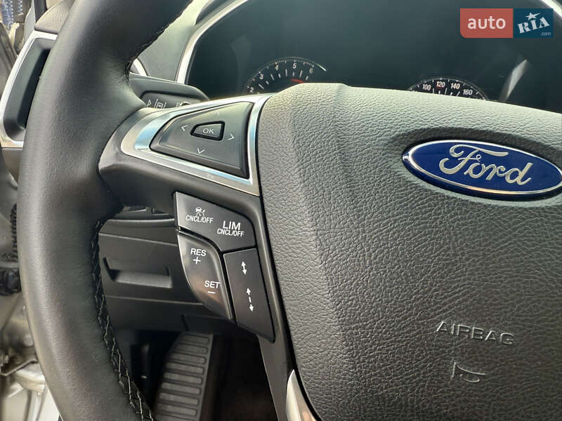Внедорожник / Кроссовер Ford Edge 2017 в Тернополе