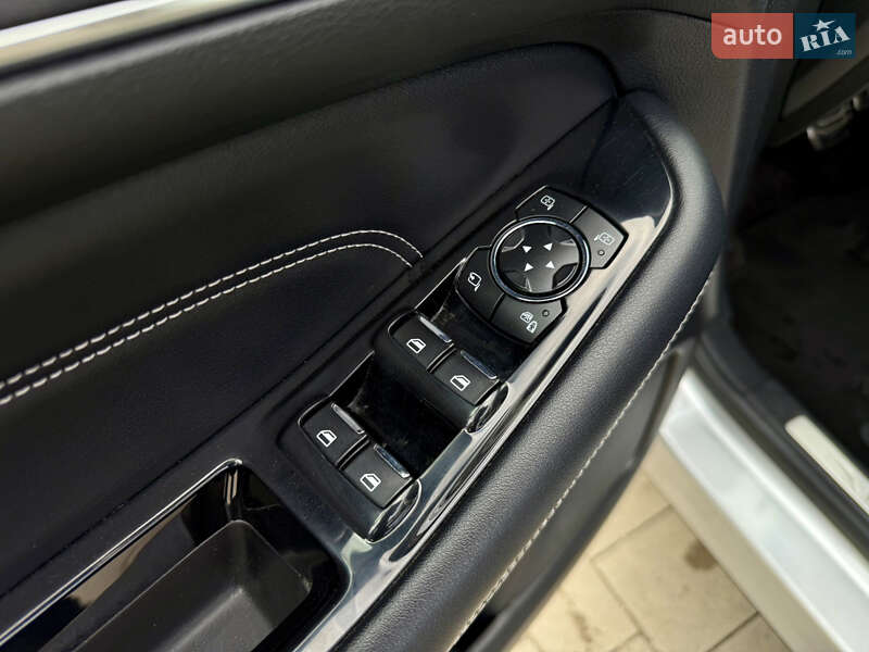 Внедорожник / Кроссовер Ford Edge 2017 в Тернополе