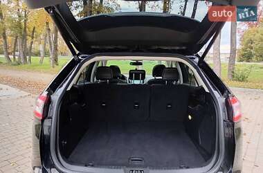 Внедорожник / Кроссовер Ford Edge 2017 в 