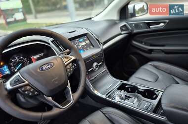 Внедорожник / Кроссовер Ford Edge 2019 в 