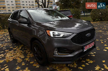 Позашляховик / Кросовер Ford Edge 2021 в 