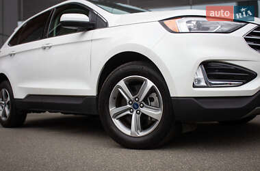 Внедорожник / Кроссовер Ford Edge 2022 в 