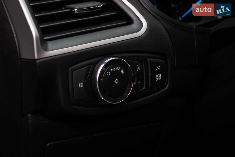 Внедорожник / Кроссовер Ford Edge 2022 в Киеве