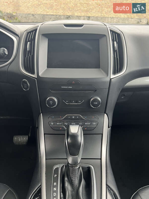 Позашляховик / Кросовер Ford Edge 2016 в Києві фото 22 Позашляховик / Кросовер Ford Edge 2016 в Києві