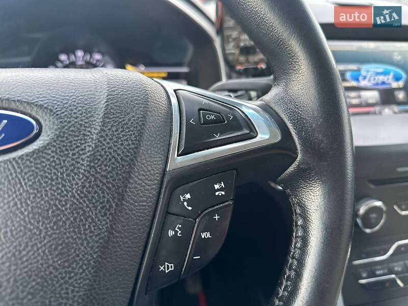 Позашляховик / Кросовер Ford Edge 2015 в Тернополі фото 45 Позашляховик / Кросовер Ford Edge 2015 в Тернополі