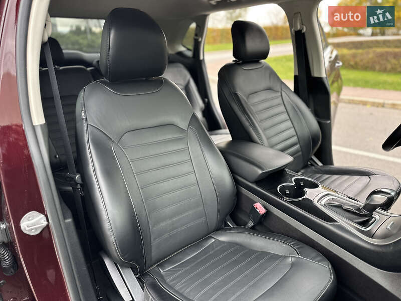 Внедорожник / Кроссовер Ford Edge 2017 в Киеве