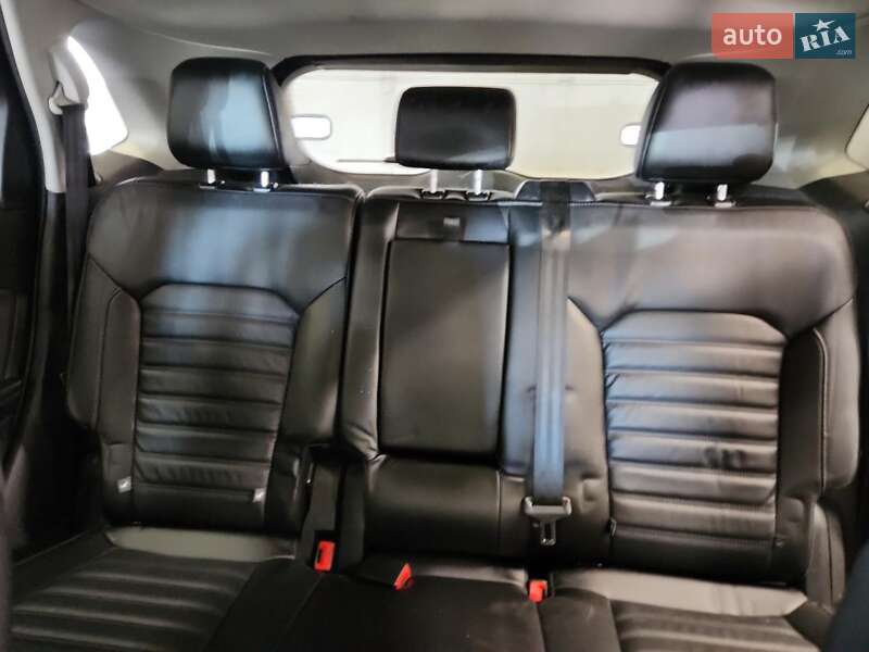 Позашляховик / Кросовер Ford Edge 2016 в Львові