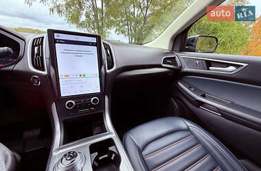 Внедорожник / Кроссовер Ford Edge 2023 в 