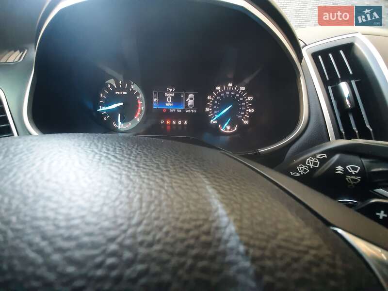 Позашляховик / Кросовер Ford Edge 2015 в Житомирі