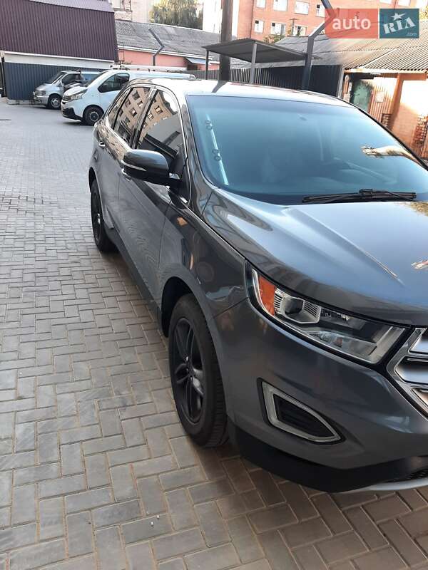 Позашляховик / Кросовер Ford Edge 2015 в Житомирі