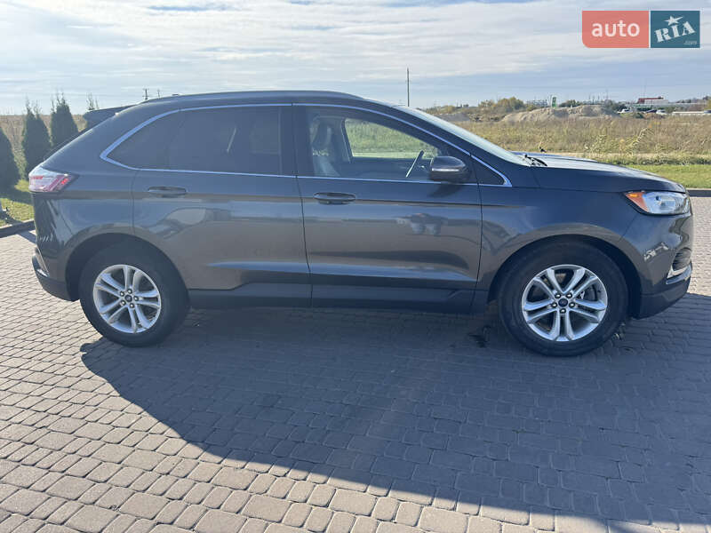 Позашляховик / Кросовер Ford Edge 2020 в Городку